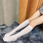 Chaussette écolière japonaise blanches mi-longues 