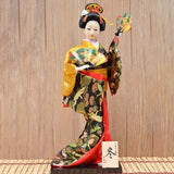 Figurine japonaise éventail
