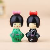 Figurine japonaise kokeshi vert et noir