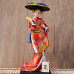 Geisha figurines japonaises
