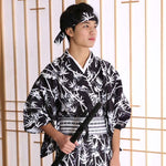 Homme kimono japonais et katana