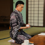 Kimono homme japonais avec rayures
