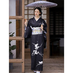 Kimono japonais noir avec motif