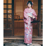 Kimono japonais traditionnel femme rose pas cher