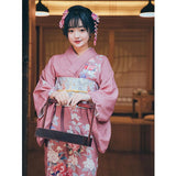 Kimono japonais traditionnel femme rose