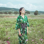 Kimono vert traditionnel japonais femme