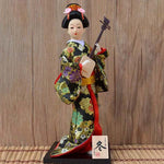 Statue geisha instrument 